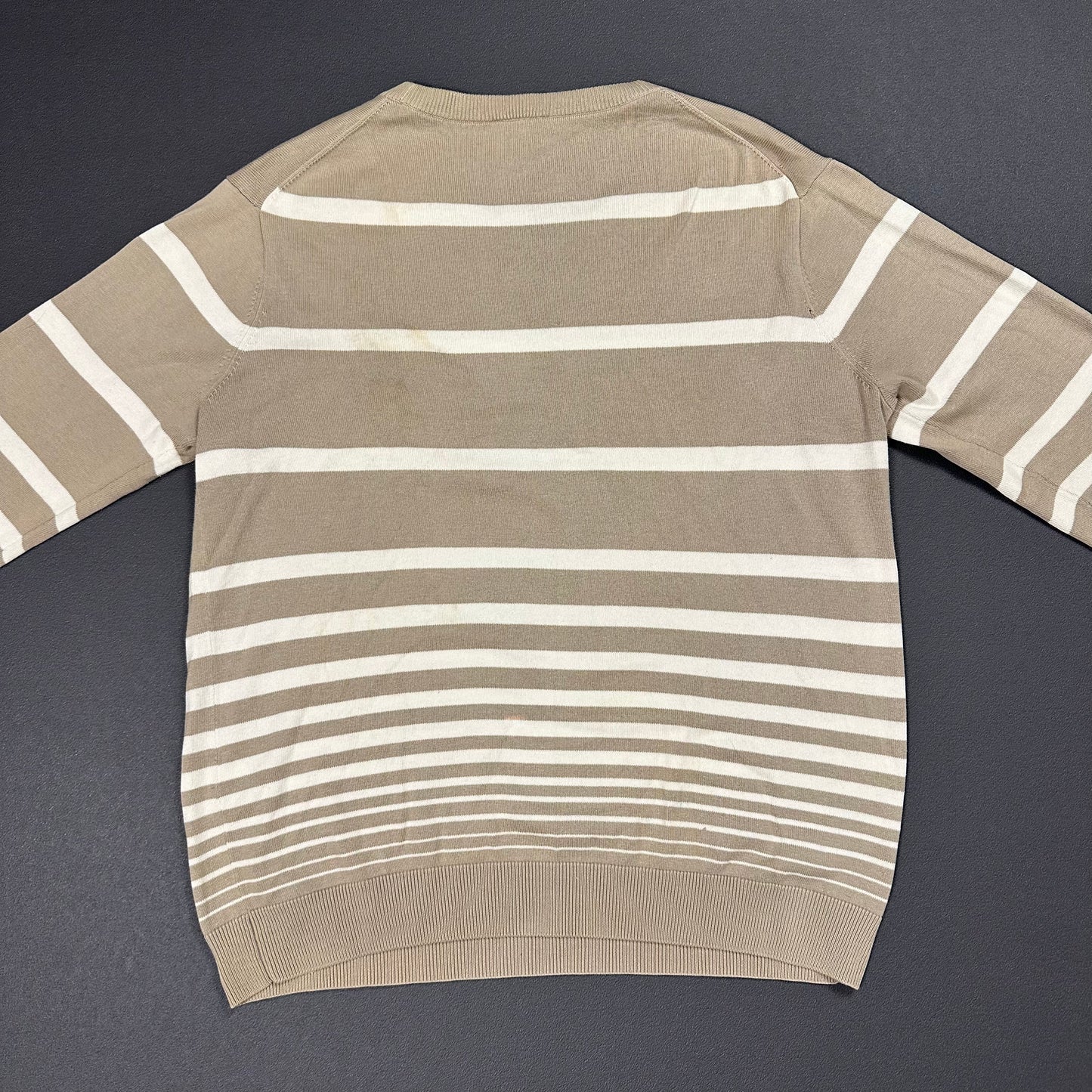 Lacoste Sweater (L)