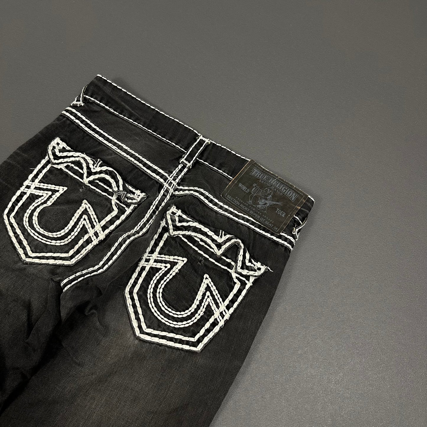 True Religion Jeans (L)