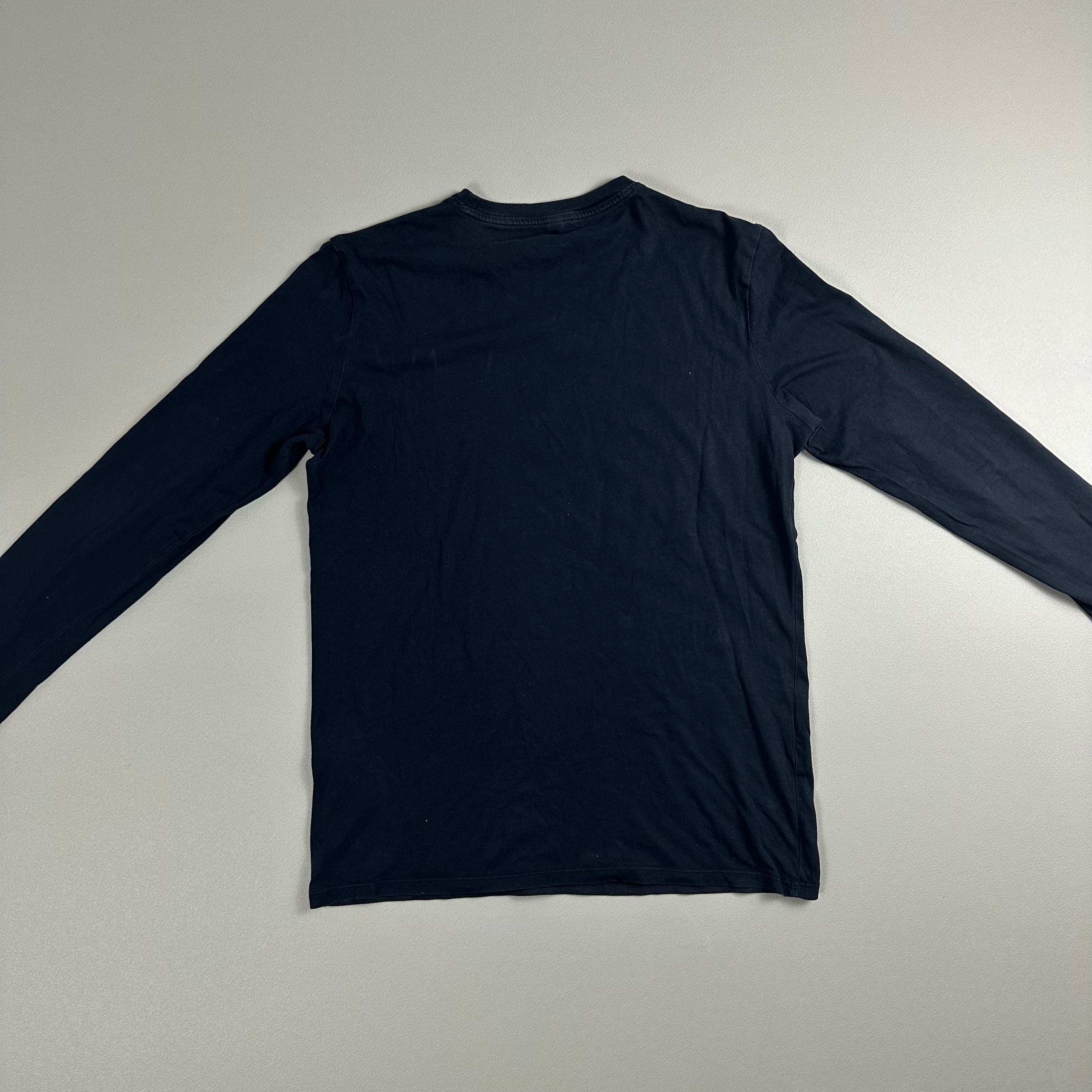 Armani Longsleeve (M)