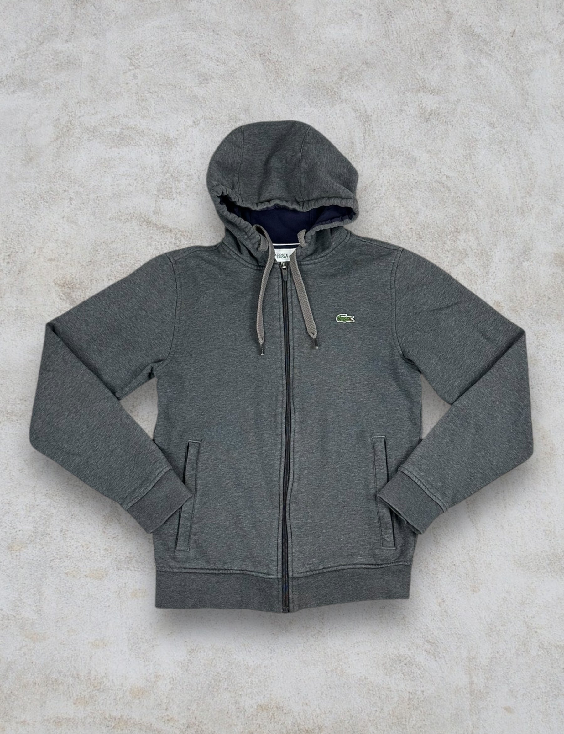 Lacostezip1.jpg