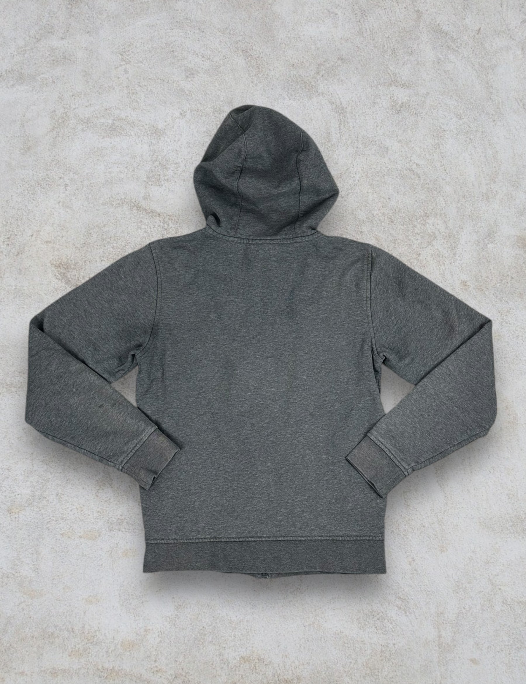 Lacostezip2.jpg
